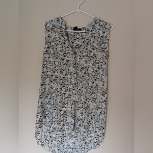 H&M Blue and White Buttoned Sleeveless Blouse, Size 4